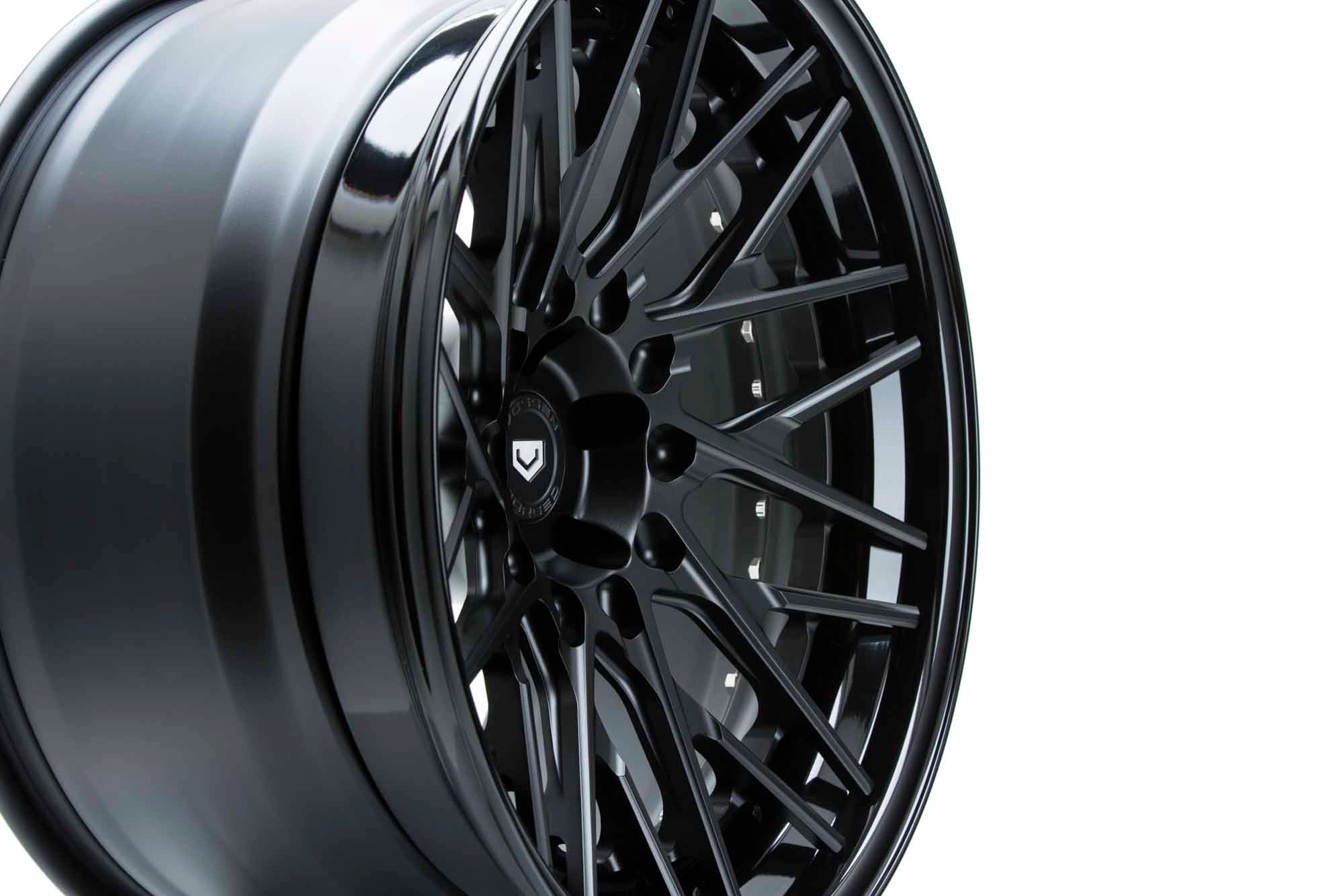 Vossen S17-07 (3-Piece) center hub engraving detail in Satin Silver finish