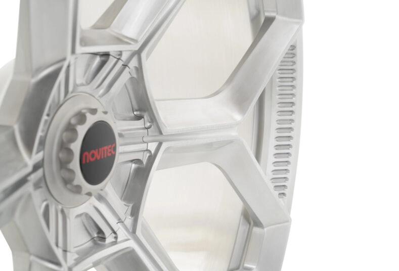 Novitec x Vossen NL5 wheel gallery - render view 4