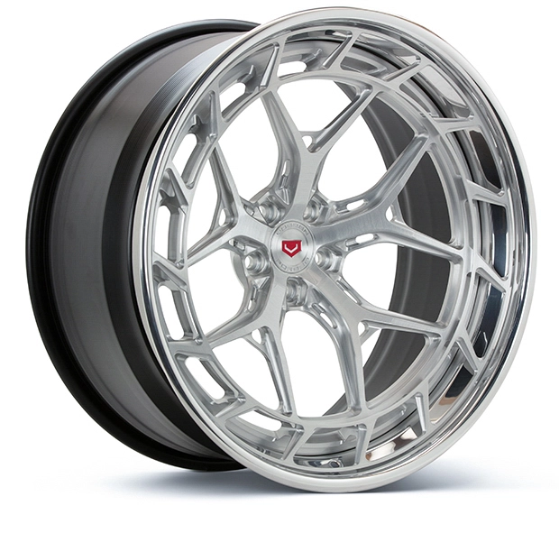 Vossen LC3-01T (3-Piece) in Gloss Clear finish - 3/4 render