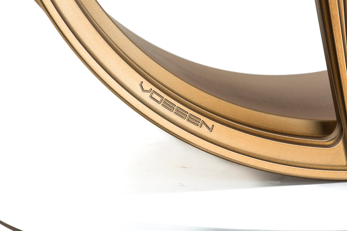 Vossen M-X5 (Monoblock) forged wheel in Matte Brickell Bronze - studio render