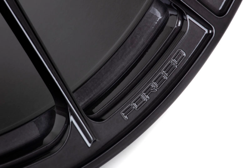 Vossen M-X4T in Denim Blue finish on vehicle