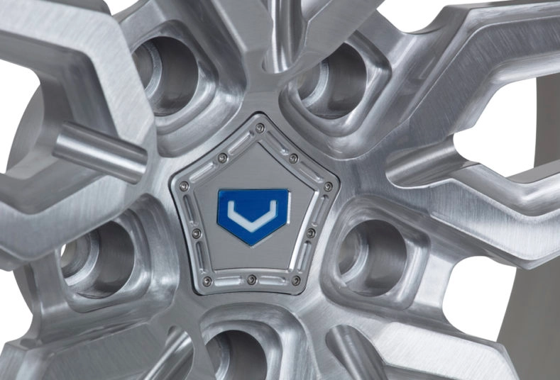 Vossen M-X1 (3-Piece) barrel and spoke face relationship detail