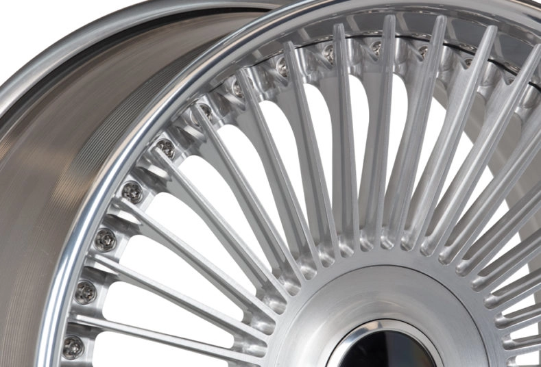 Vossen S17-16 3-Piece Series 17 forged wheel on luxury SUV