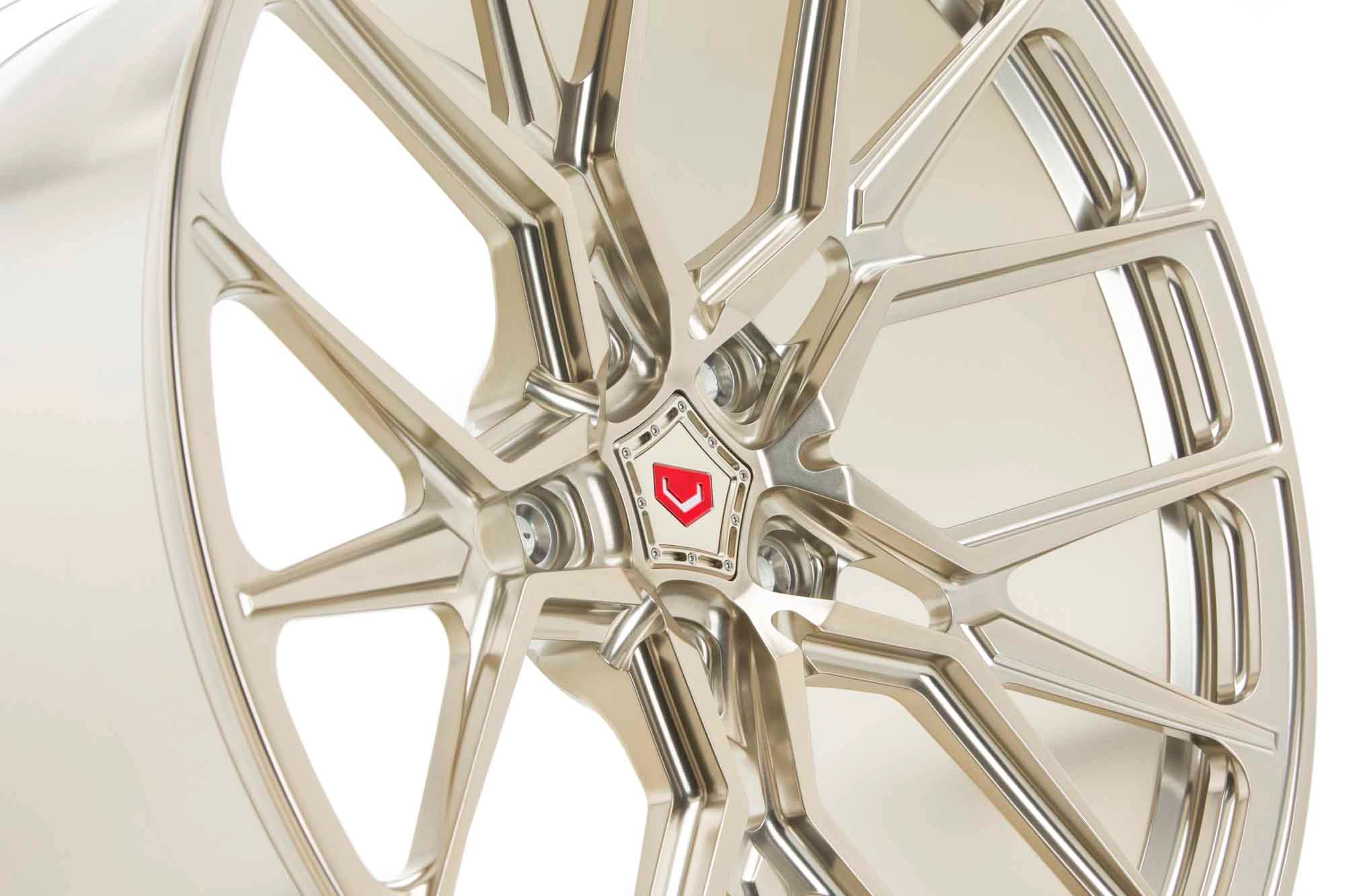 Vossen M-X3 (Monoblock) face detail in Satin Bronze Center Lock finish