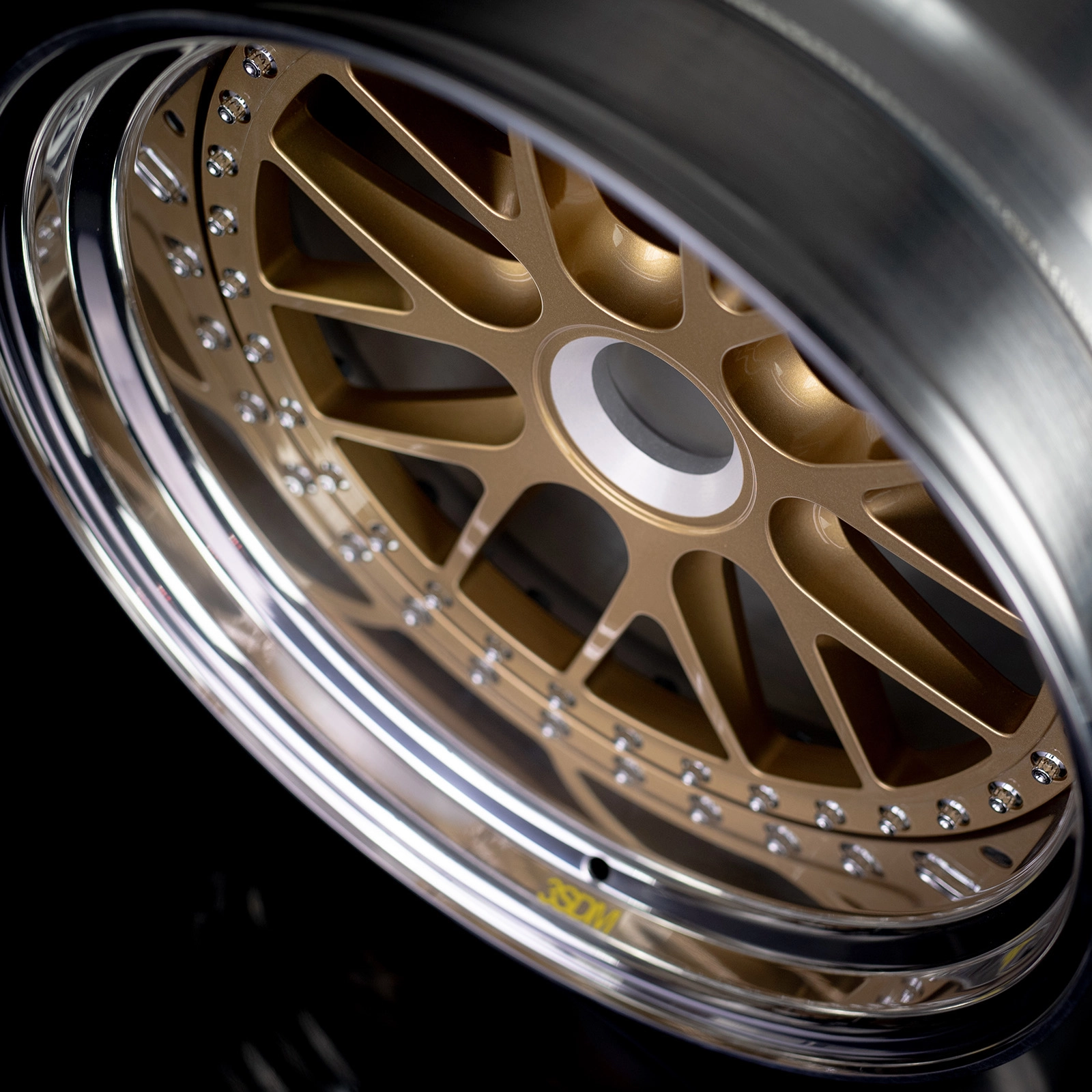 3SDM 3.01RS forged 3-piece wheel - 3/4 angle render