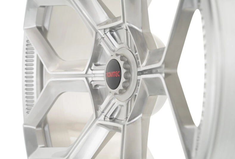 Lamborghini Revuelto on Vossen NL5 - wheel close-up