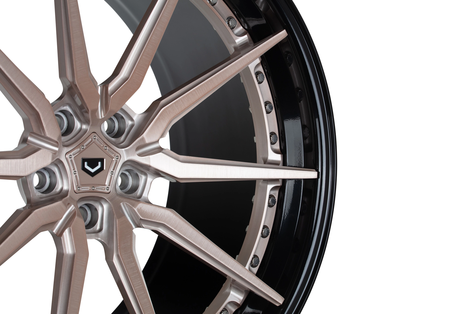 Vossen M-X2 (3-Piece) three-piece assembly bolt ring detail