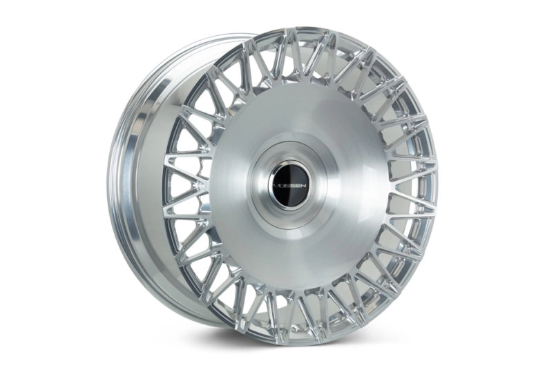 Vossen S17-18 lateral barrel view - monoblock forged construction