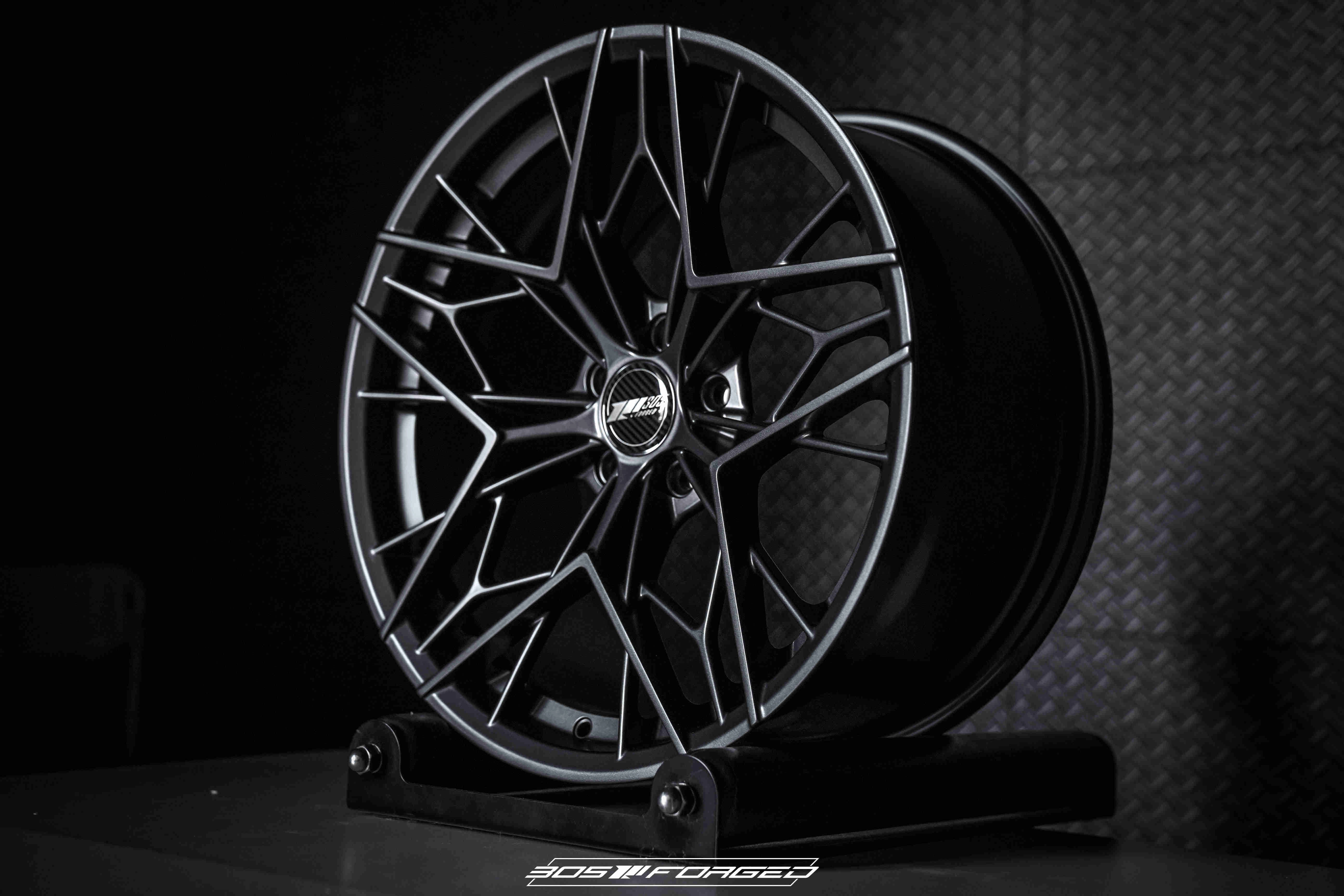 305 Forged FT120 - on-vehicle render