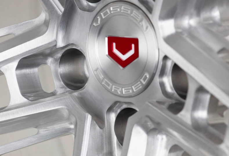 Vossen EVO-4R in Gloss Clear finish - 3/4 angle render