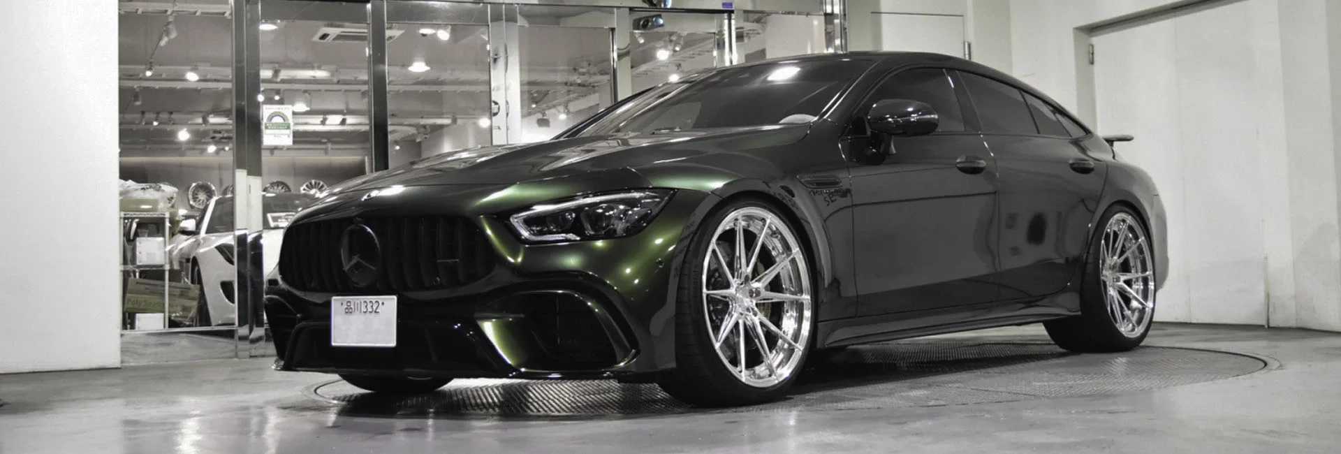 ADV.1 ADV5.2 M.V2 Advanced Series on Mercedes AMG GT Sedan