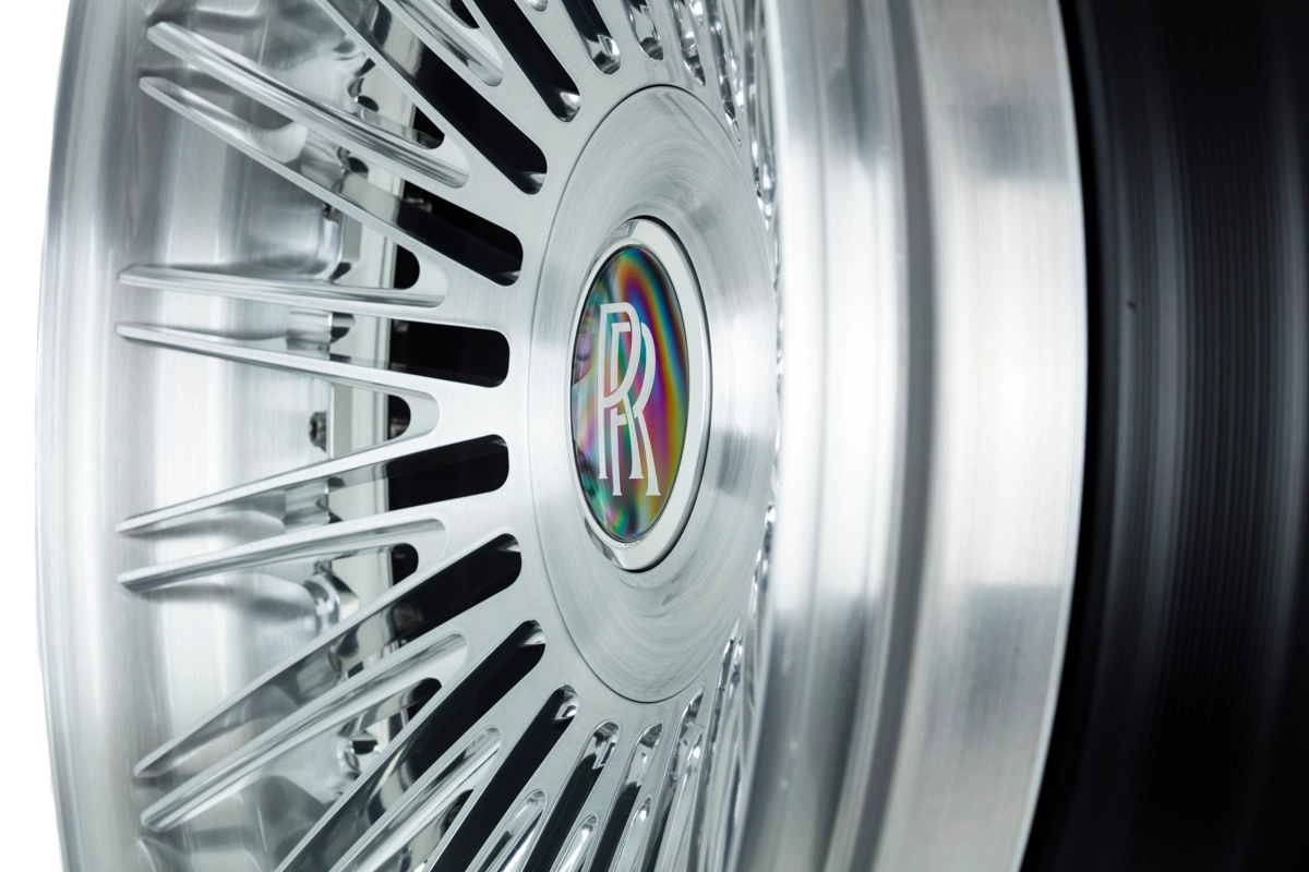 Vossen S17-14 3-Piece Series 17 barrel hardware detail
