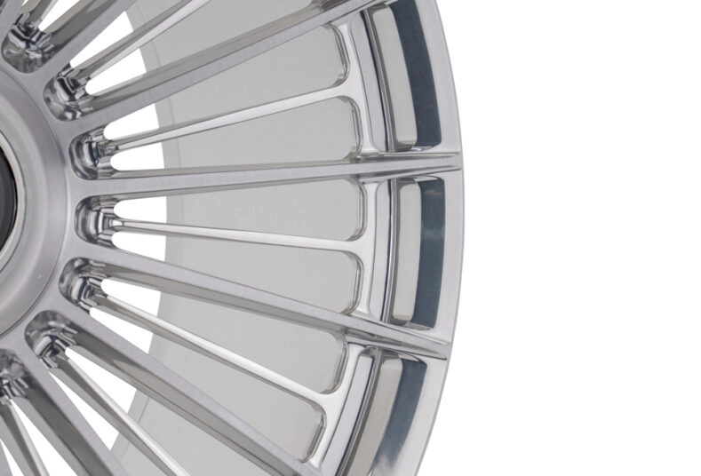 Vossen SP4 inner spoke and barrel detail - forged construction close-up view