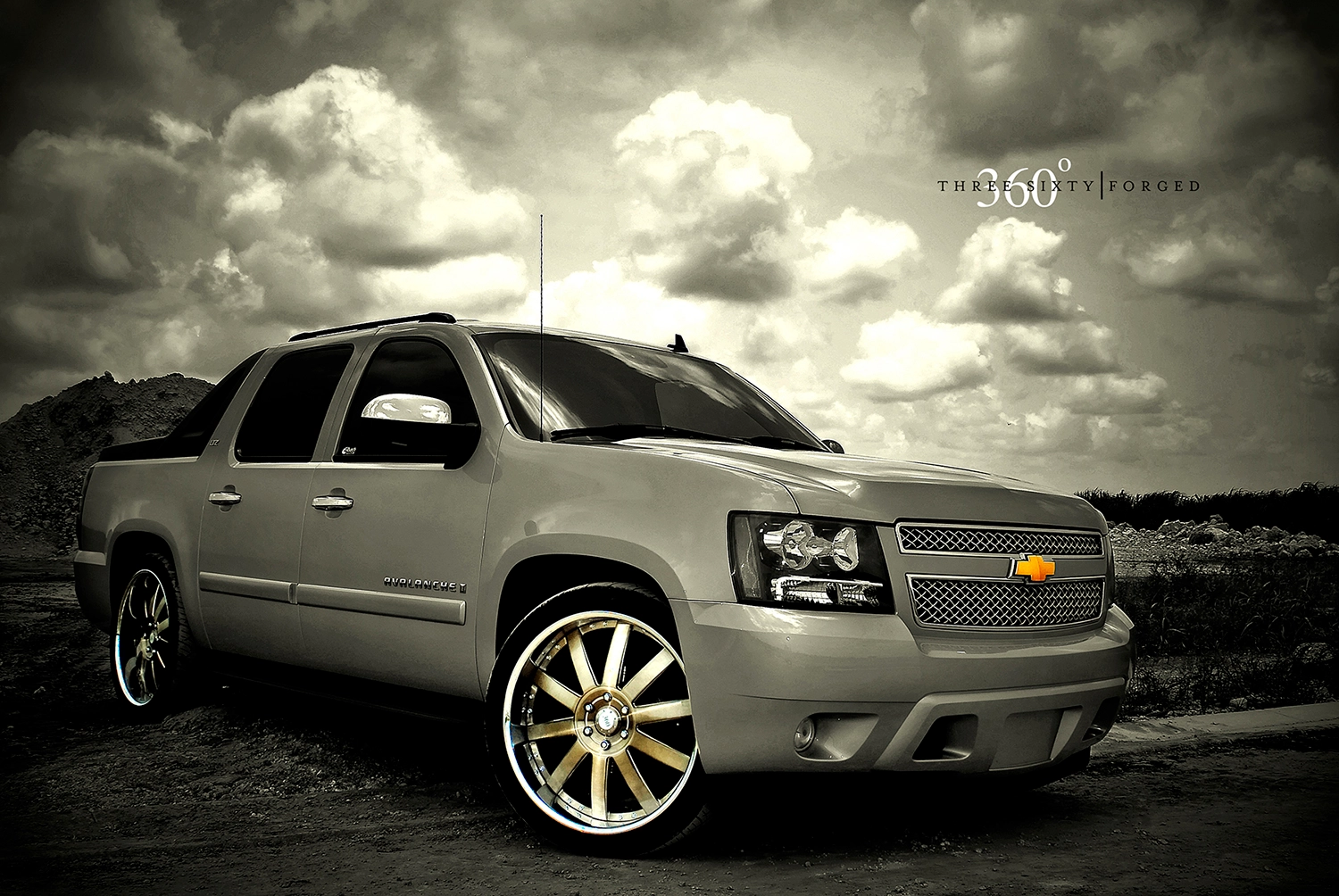360 Forged Straight 10 Competition wheels on Chevrolet Avalanche - front three-quarter view