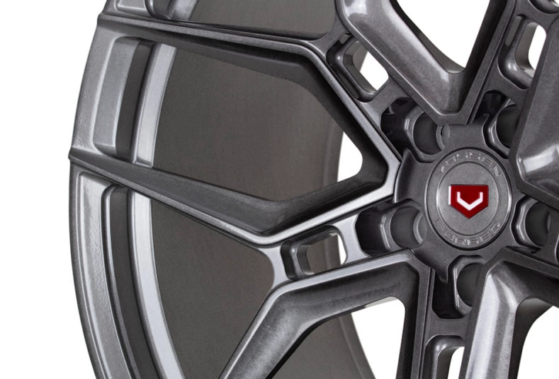 Vossen EVO-4 forged monoblock wheel in Gloss Black - front face view