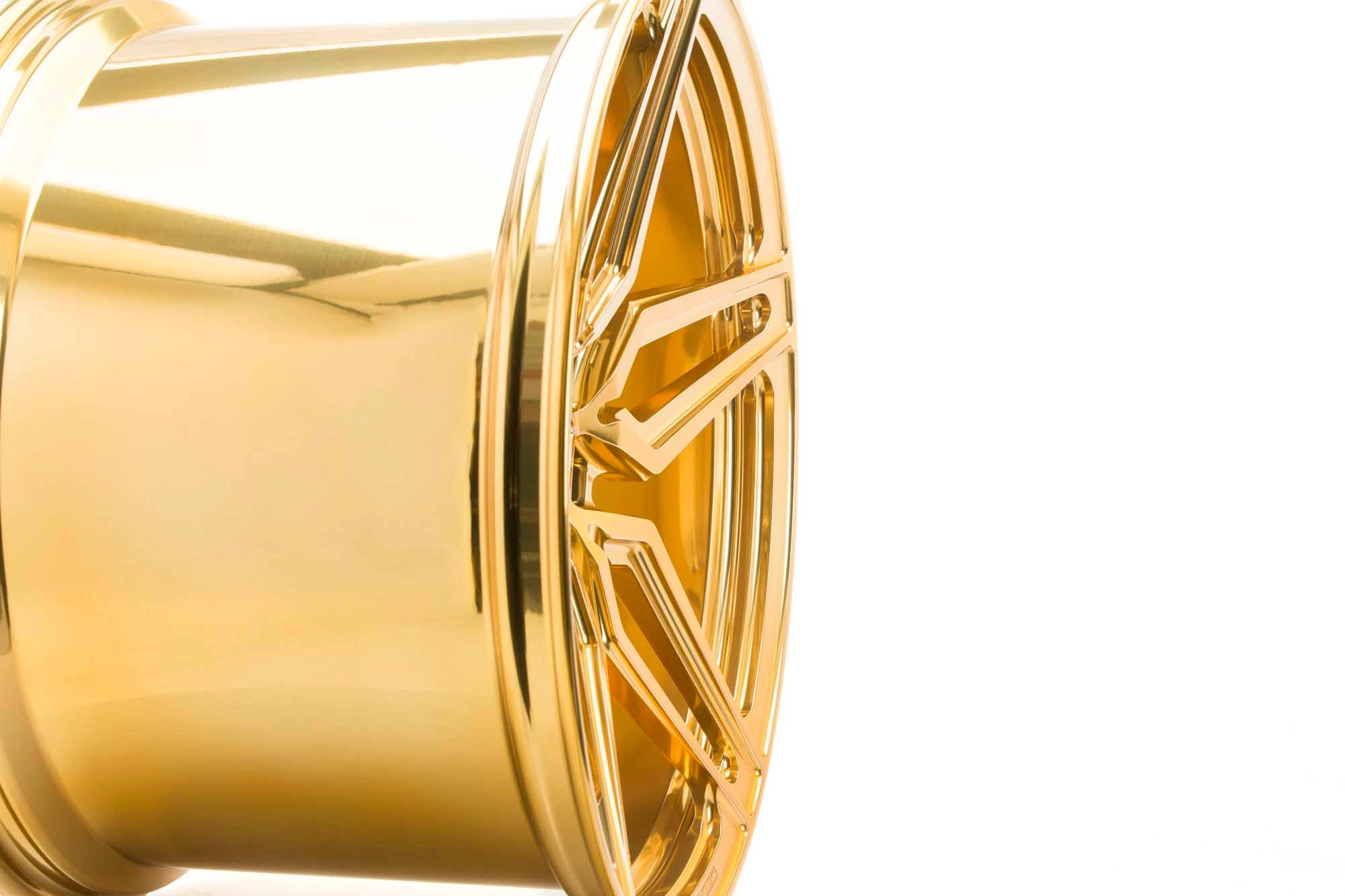 Vossen M-X1 (Monoblock) Gloss Clear spoke detail close-up